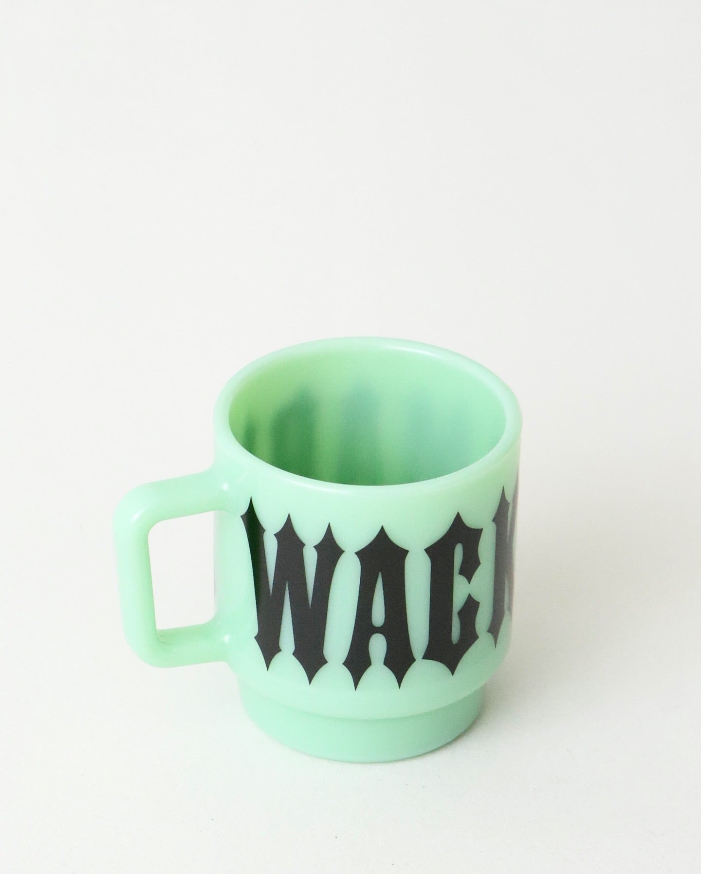 MILK GLASS MUG