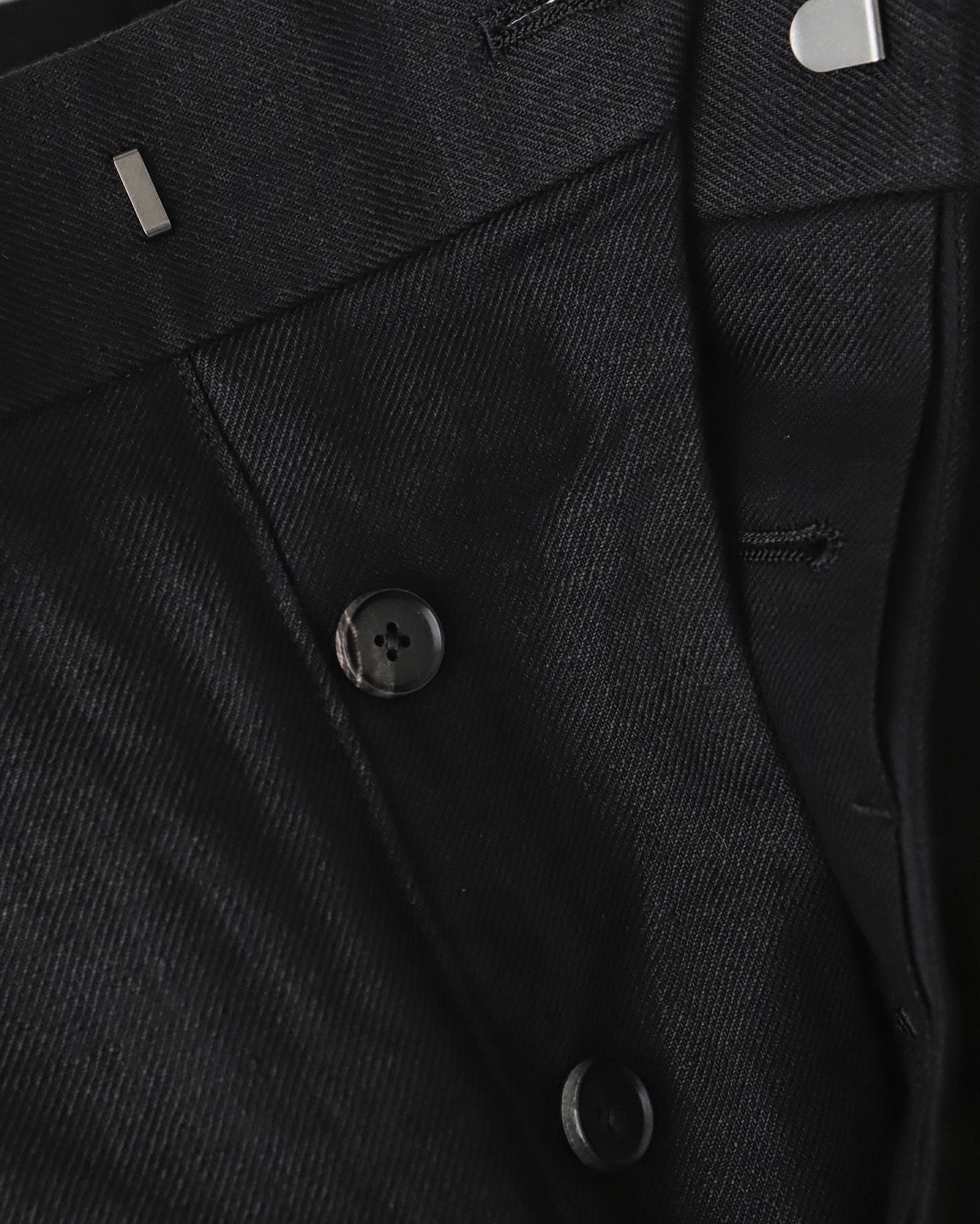 INVERTED PLEATS TROUSER