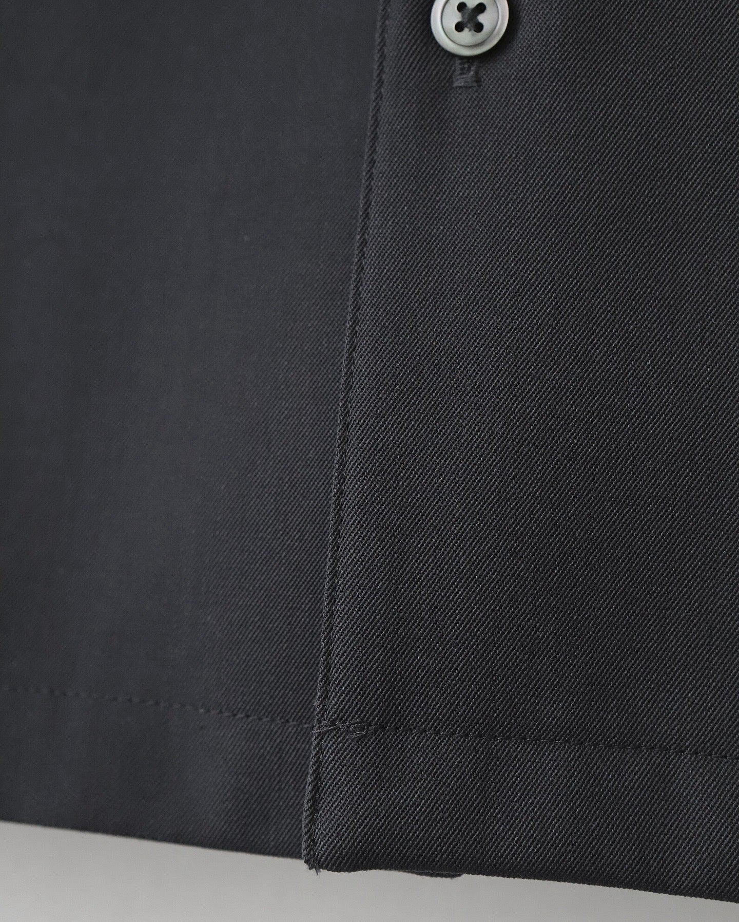 SCALE OFF WOOL BOX SHIRT