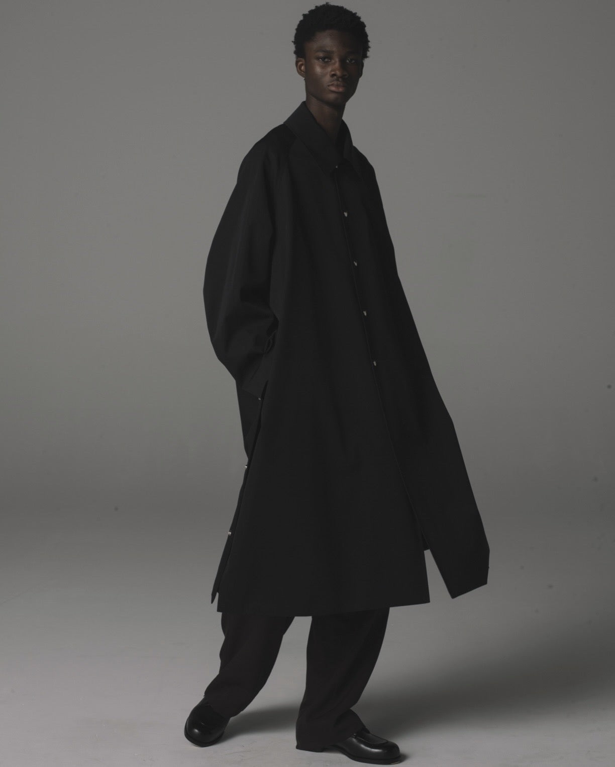 The CLASIK BAL COLLAR PONCHO｜VINTAGE GABADINE – NCNR ONLINE STORE