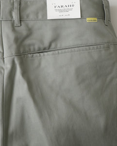 OUT TUCK WIDE TAPERED PANTS