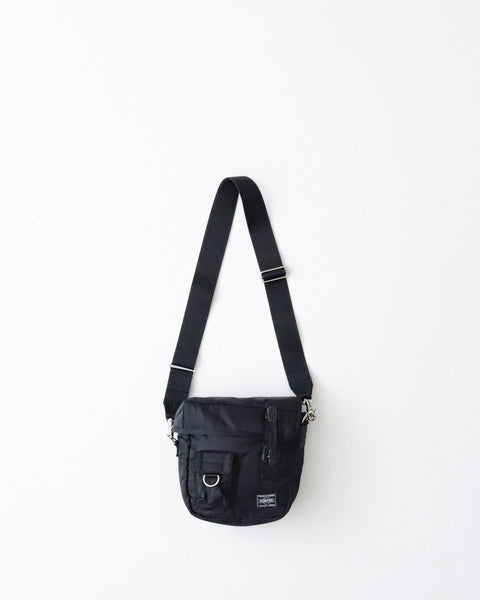 D39A6106-FDC9-4119-9FAF-