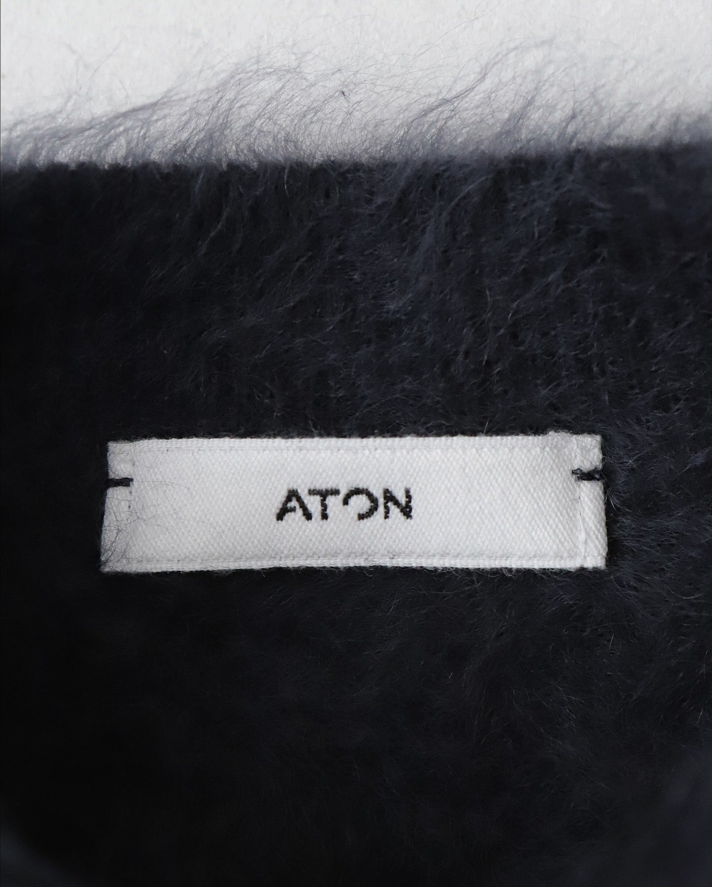 ROYAL CASHMERE FUR CREWNECK CARDIGAN（WOMEN）