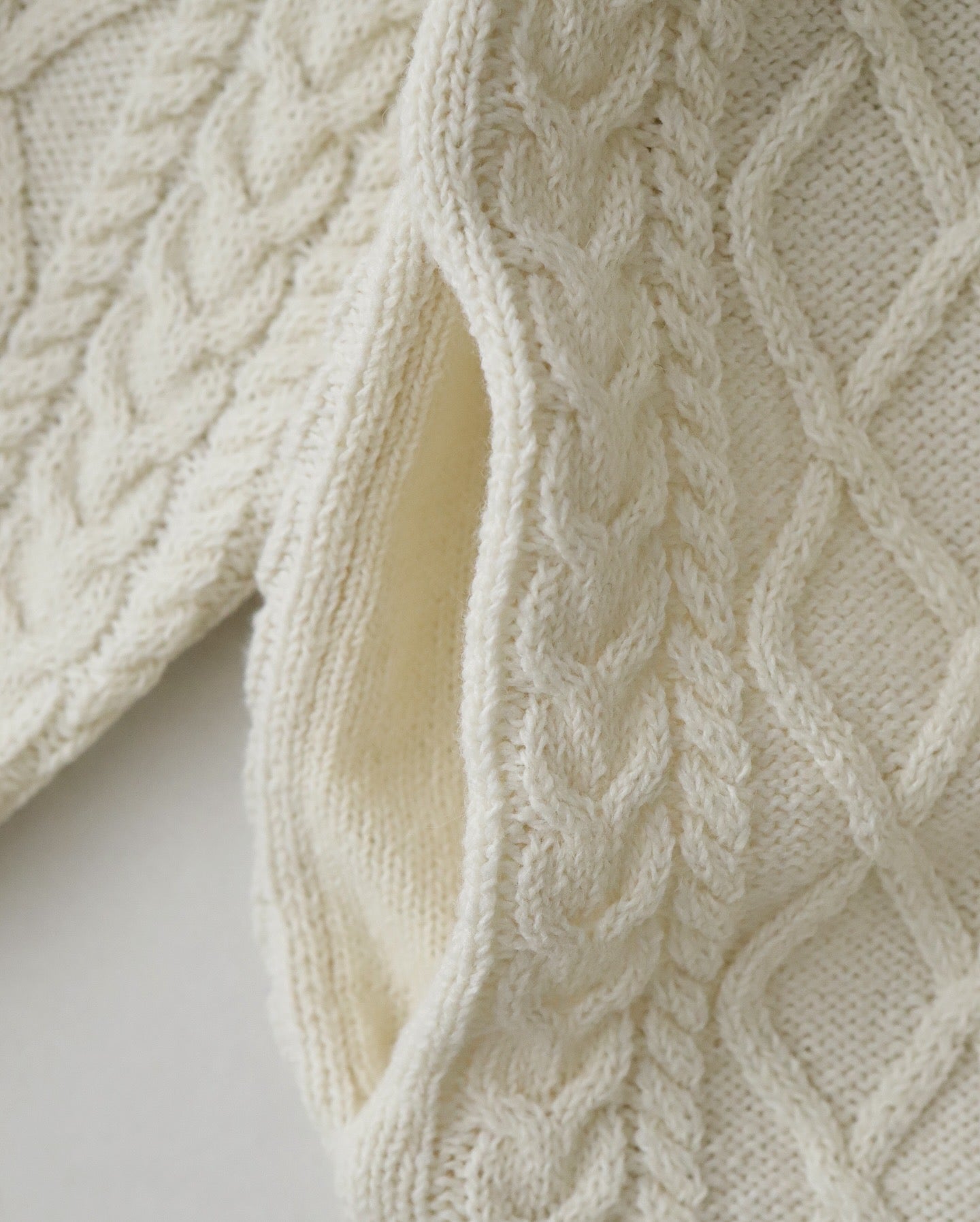 SHETLAND WOOL x SOLOTEX® TECH FISHERMAN SWEATER