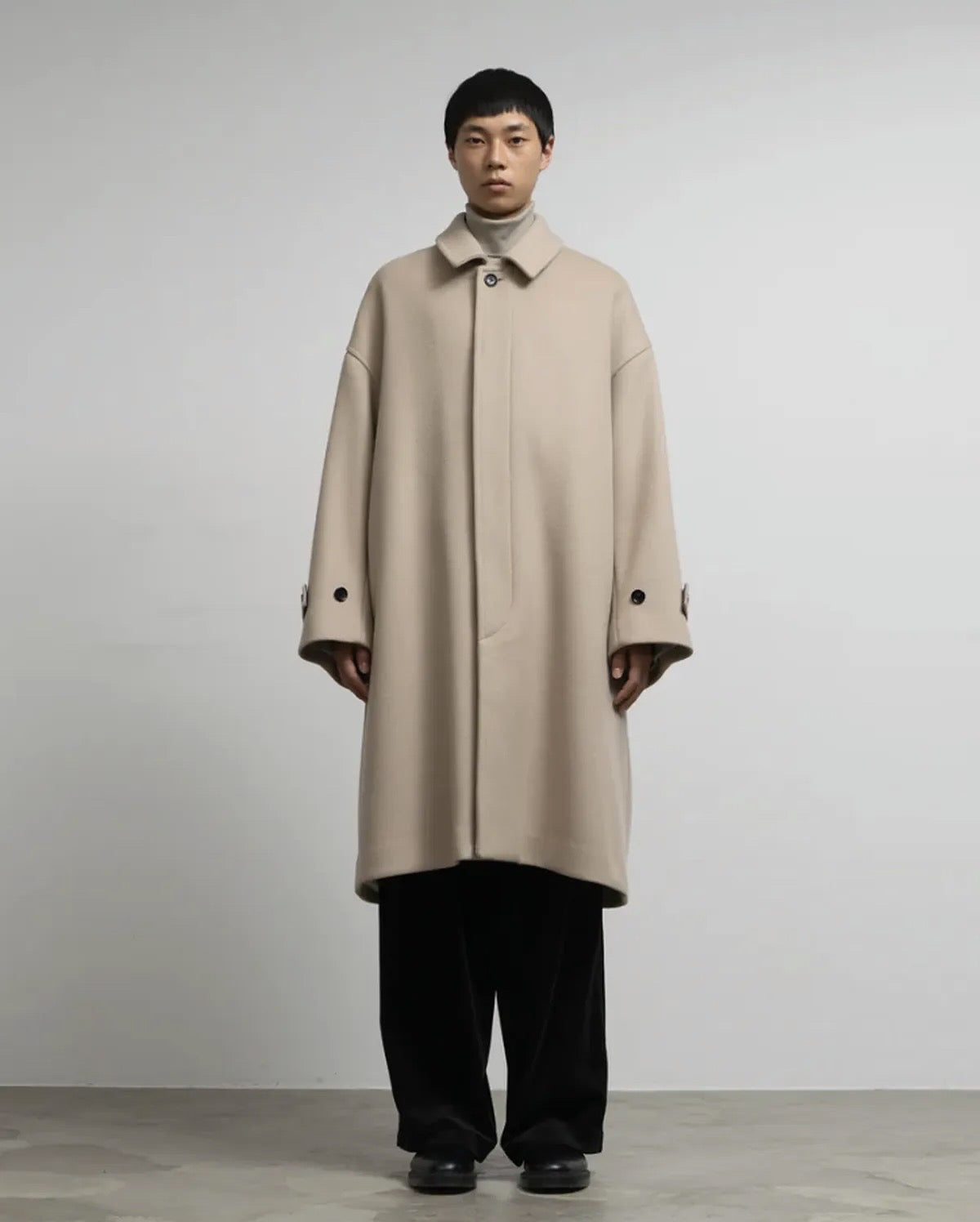 LIGHT MELTON OVERSIZED COAT