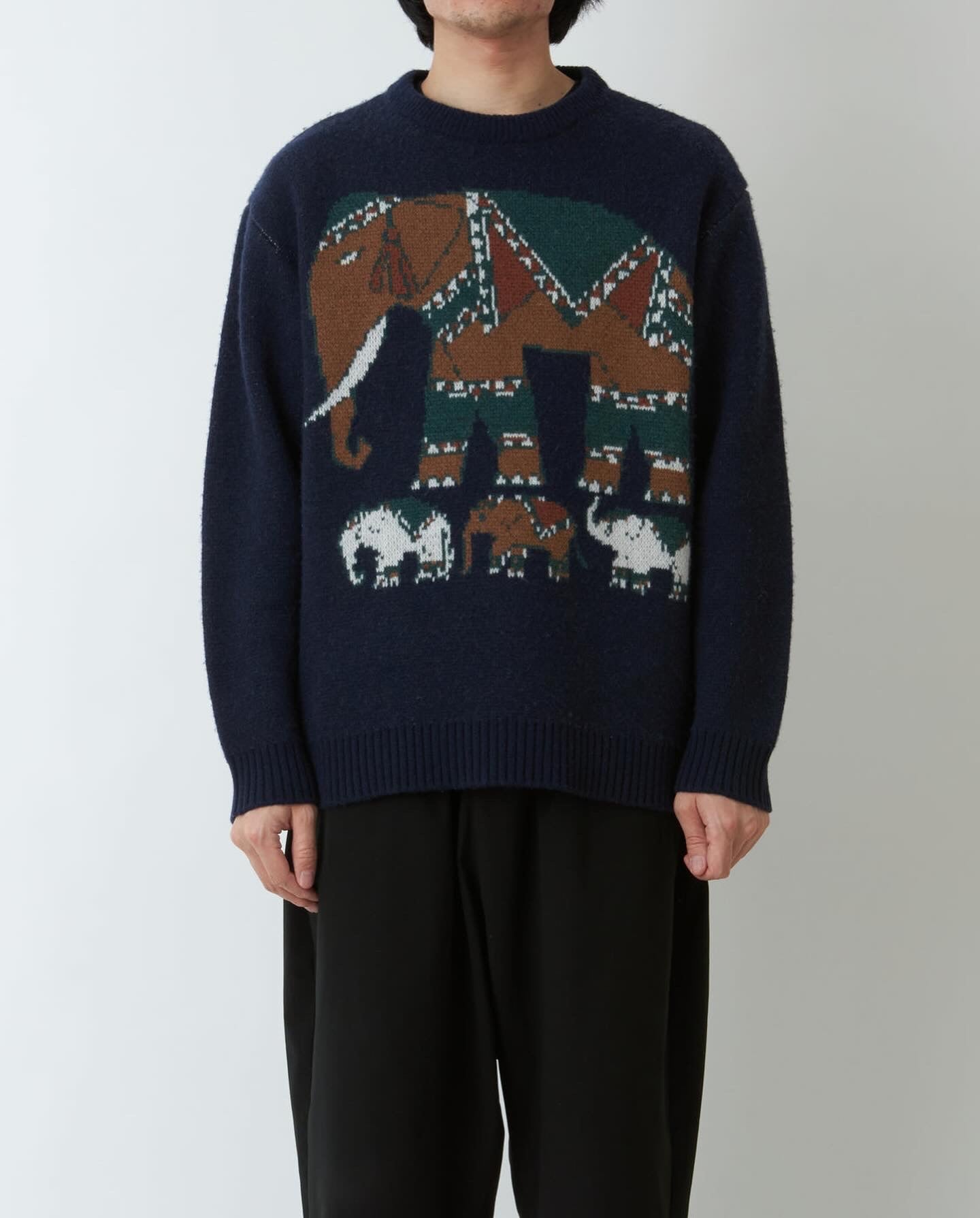 ELEPHANT PULLOVER KNIT