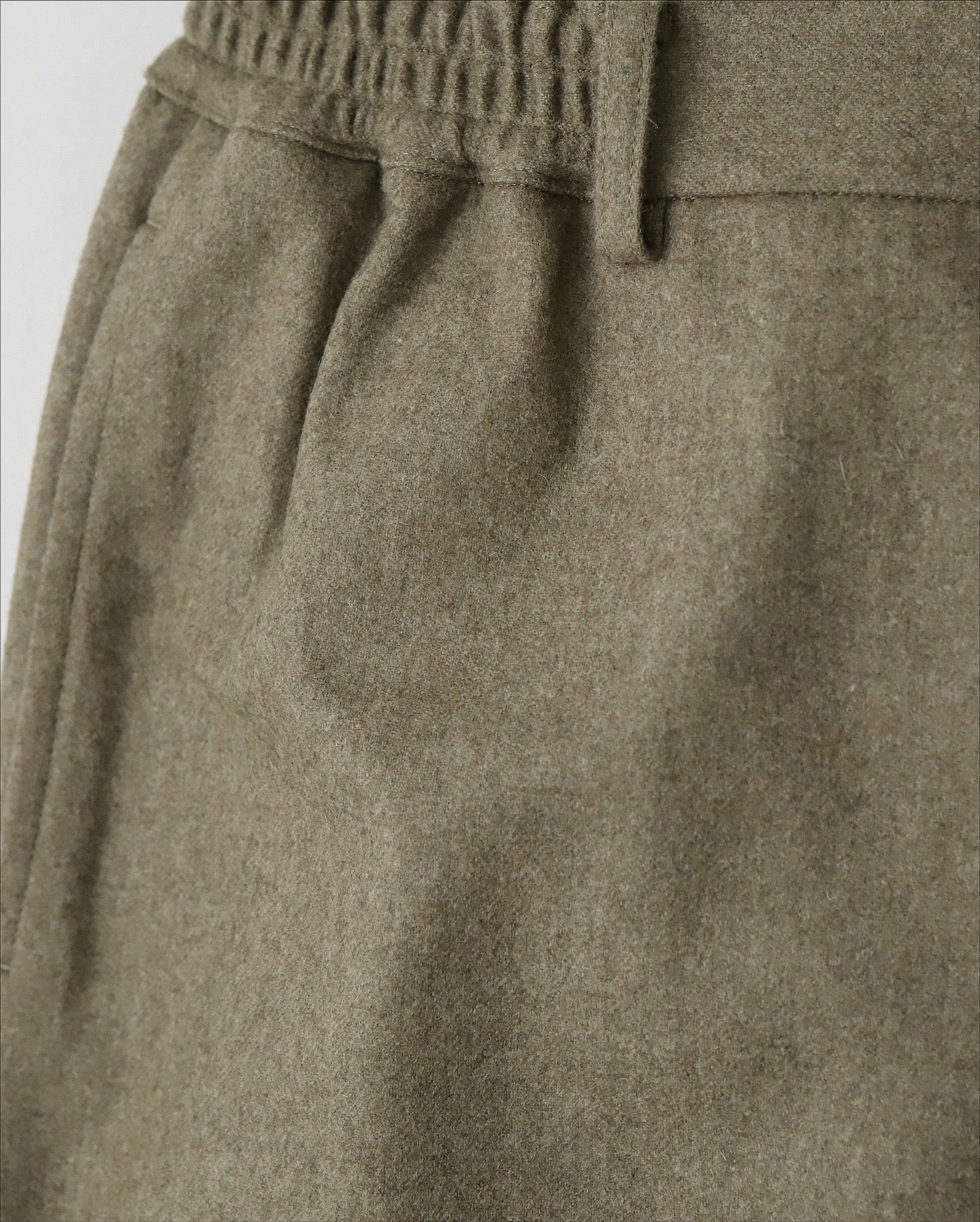 WOOL FLANNEL EASY PANTS