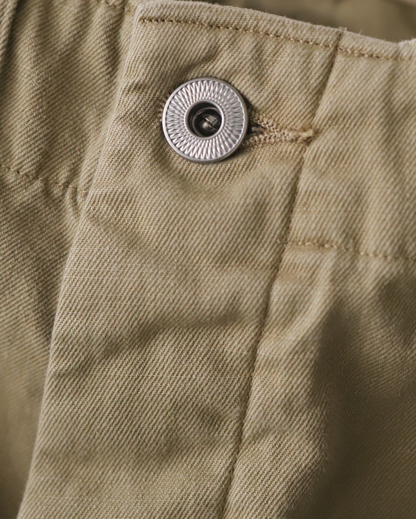 VINTAGE CHINO TROUSERS