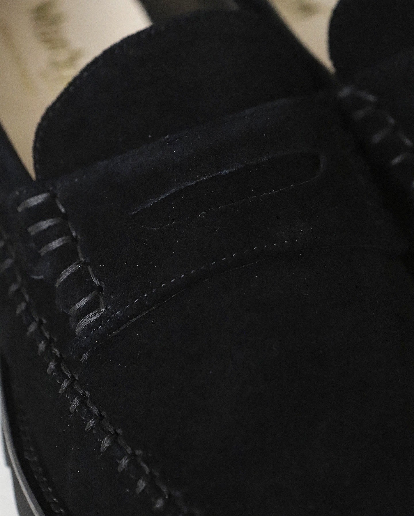 SIDE STITCHING LOAFER