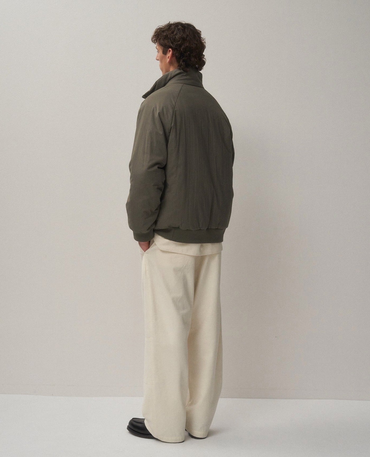 MAT AIRY NYLON WOOL PADDED STAND JACKET