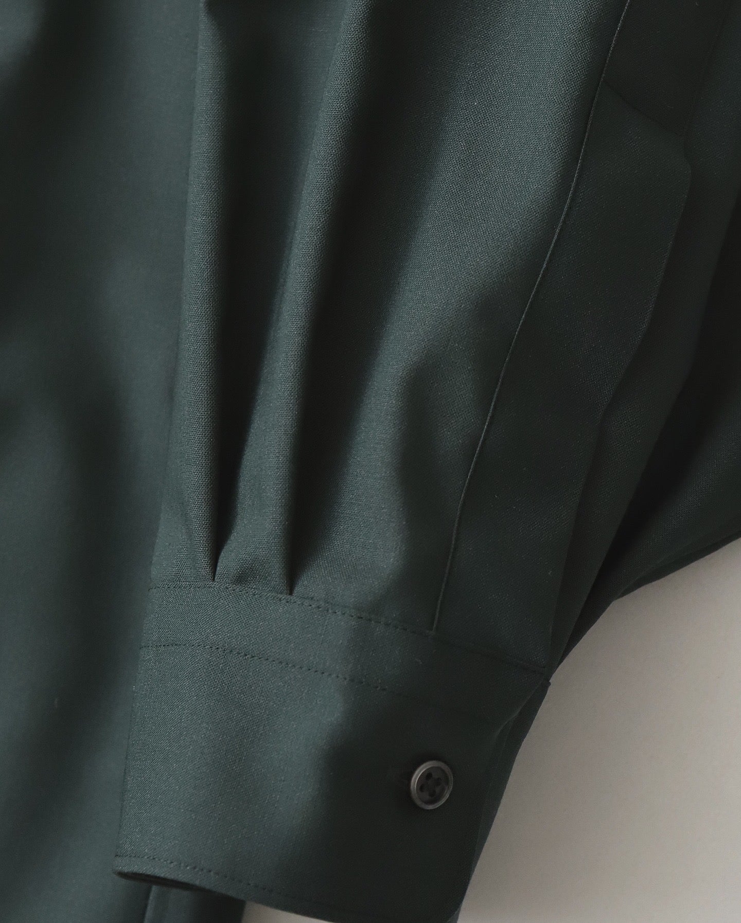 TECHNO WOOL TROPICAL OVERSIZED BAND COLLAR SHIRT