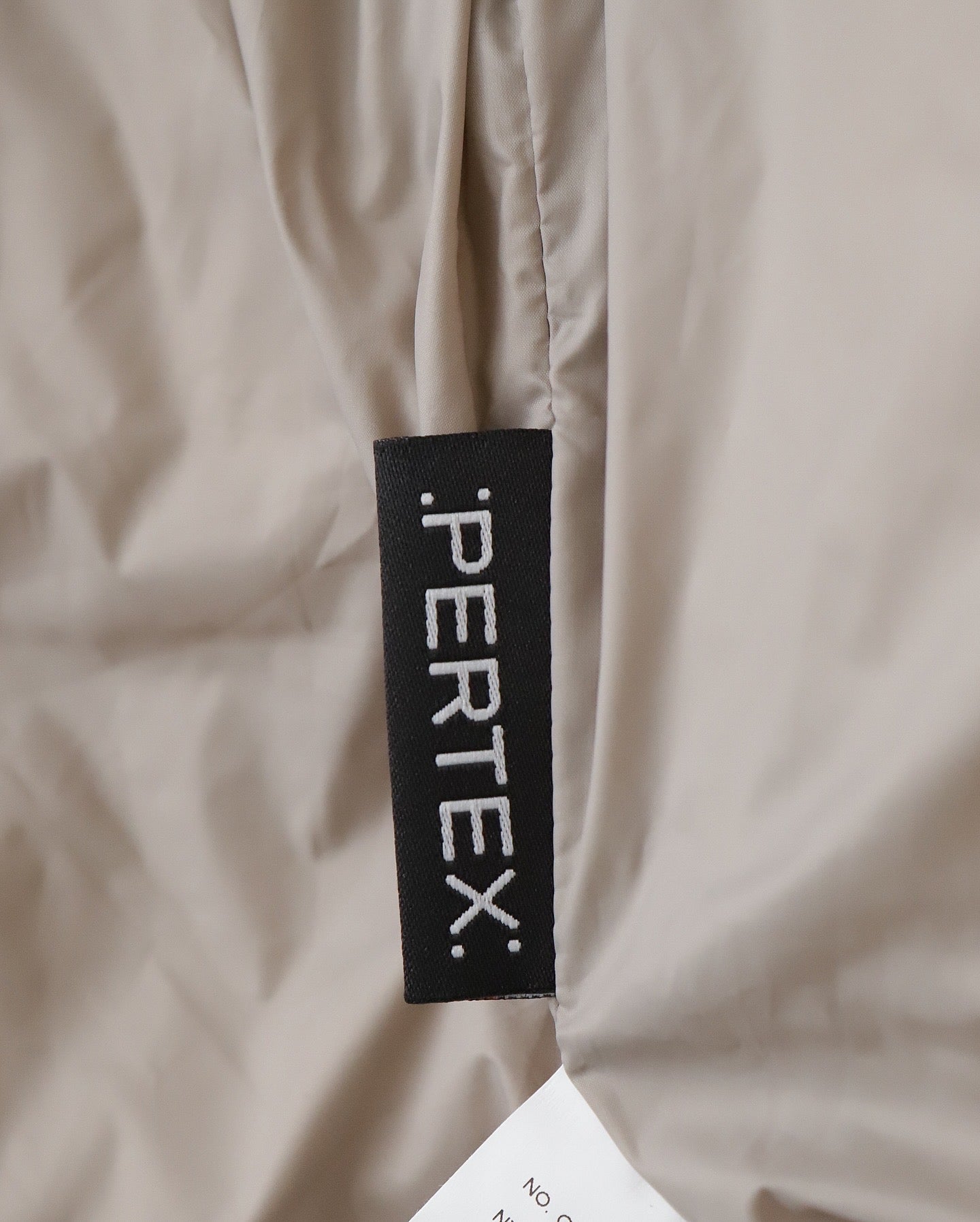 PERTEX QUANTUM AIR INSULATED PUFFER JACKET（WOMEN）