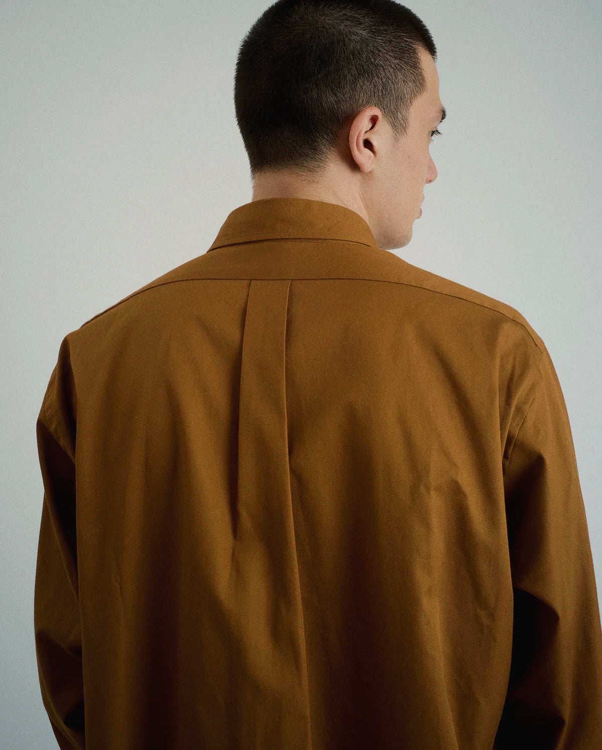 REGULAR COLLAR SHIRT