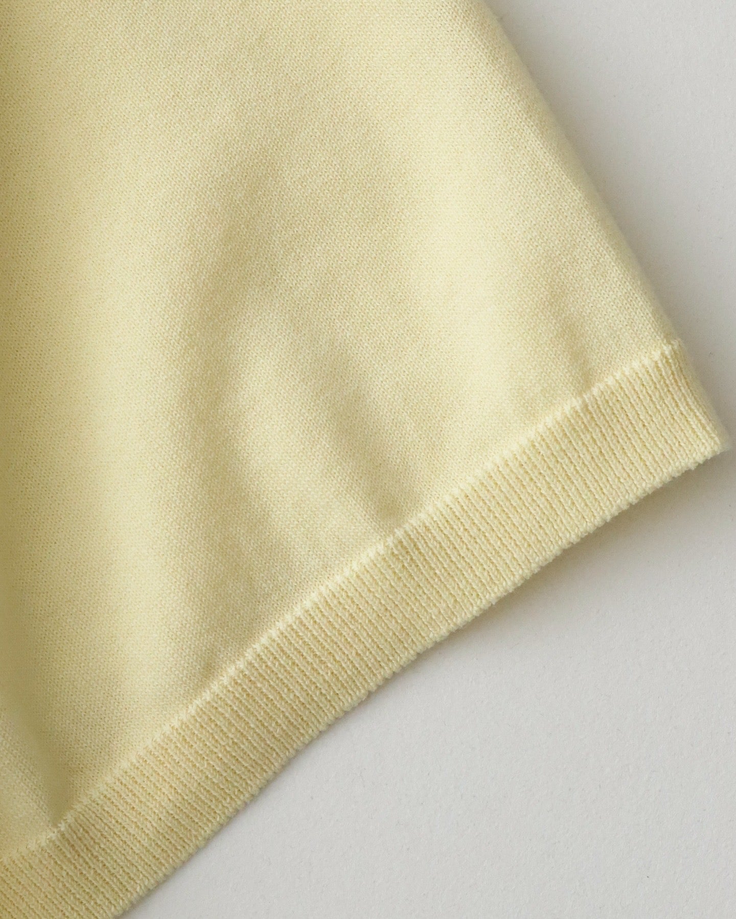 COTTON WASHI KNIT HALF SLEEVE POLO SWEATER