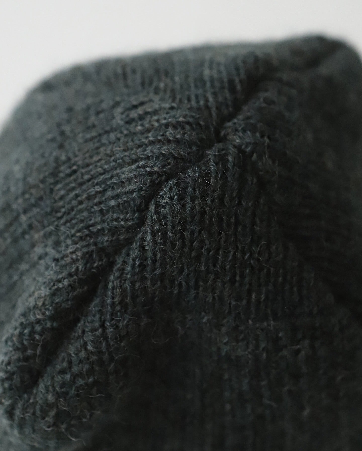 UNLIKELY FEELIN`GOOD WATCH CAP