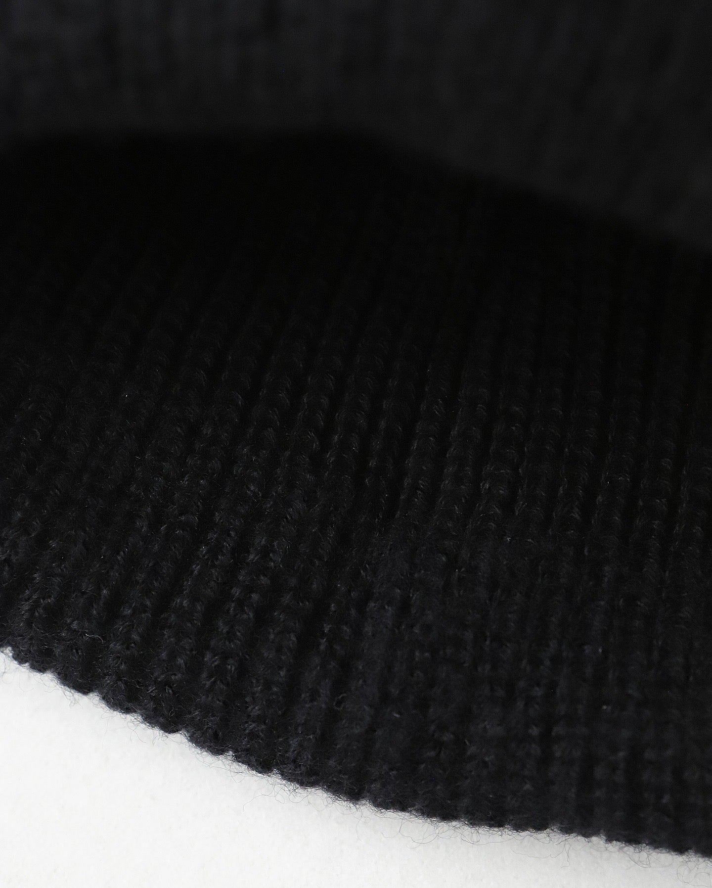 UNLIKELY FEELIN`GOOD WATCH CAP