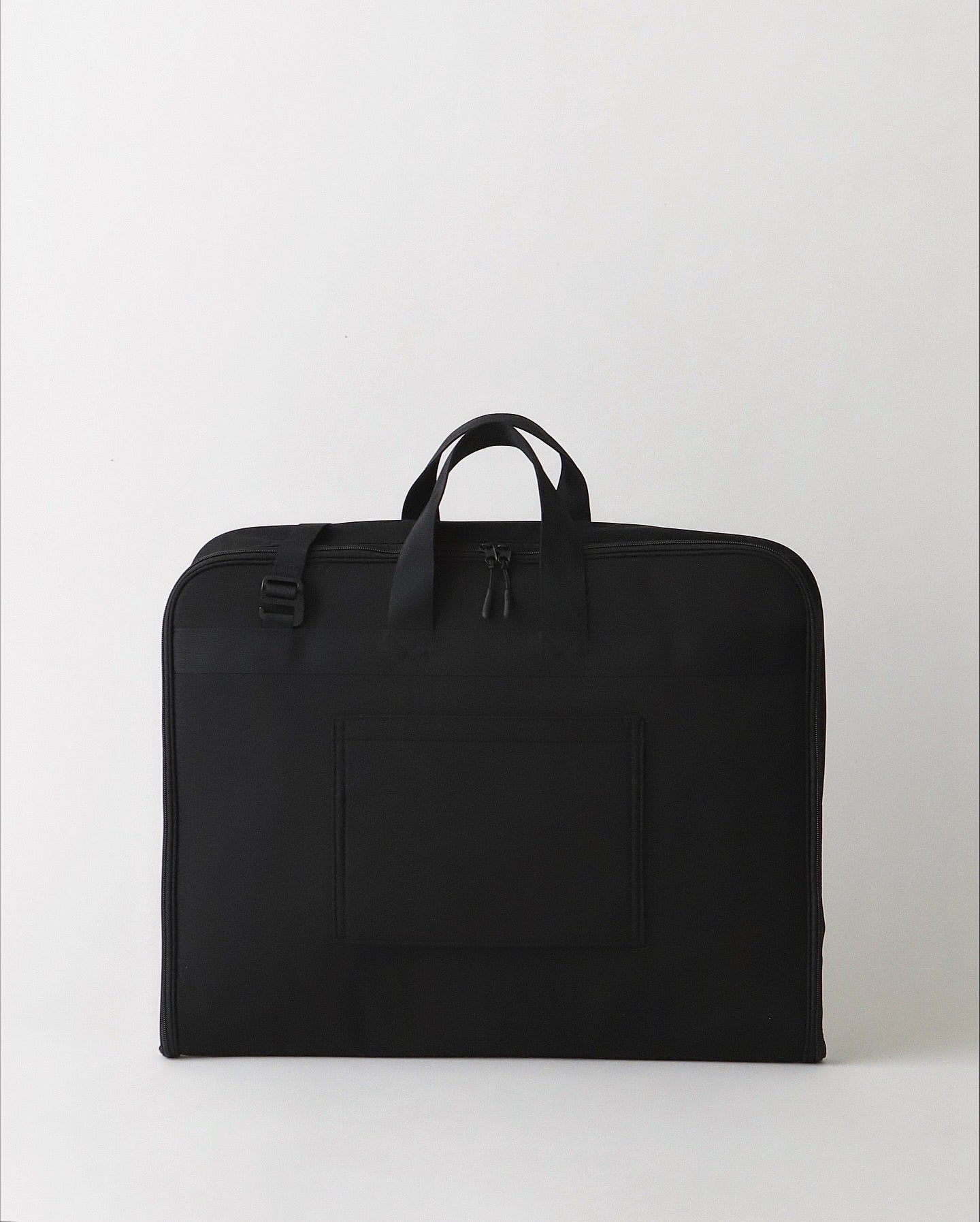 MULTI POCKET GARMENT BAG