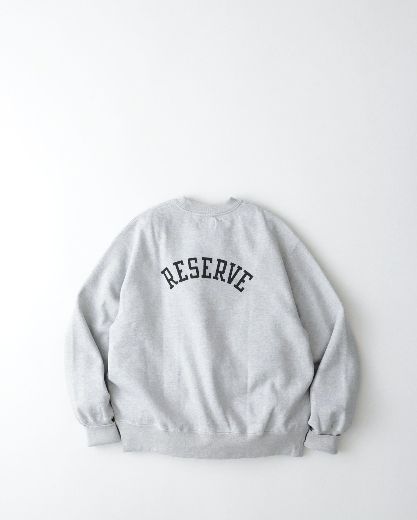 UNLIKELY SIMPLE SWEAT CREW "RESERVE"