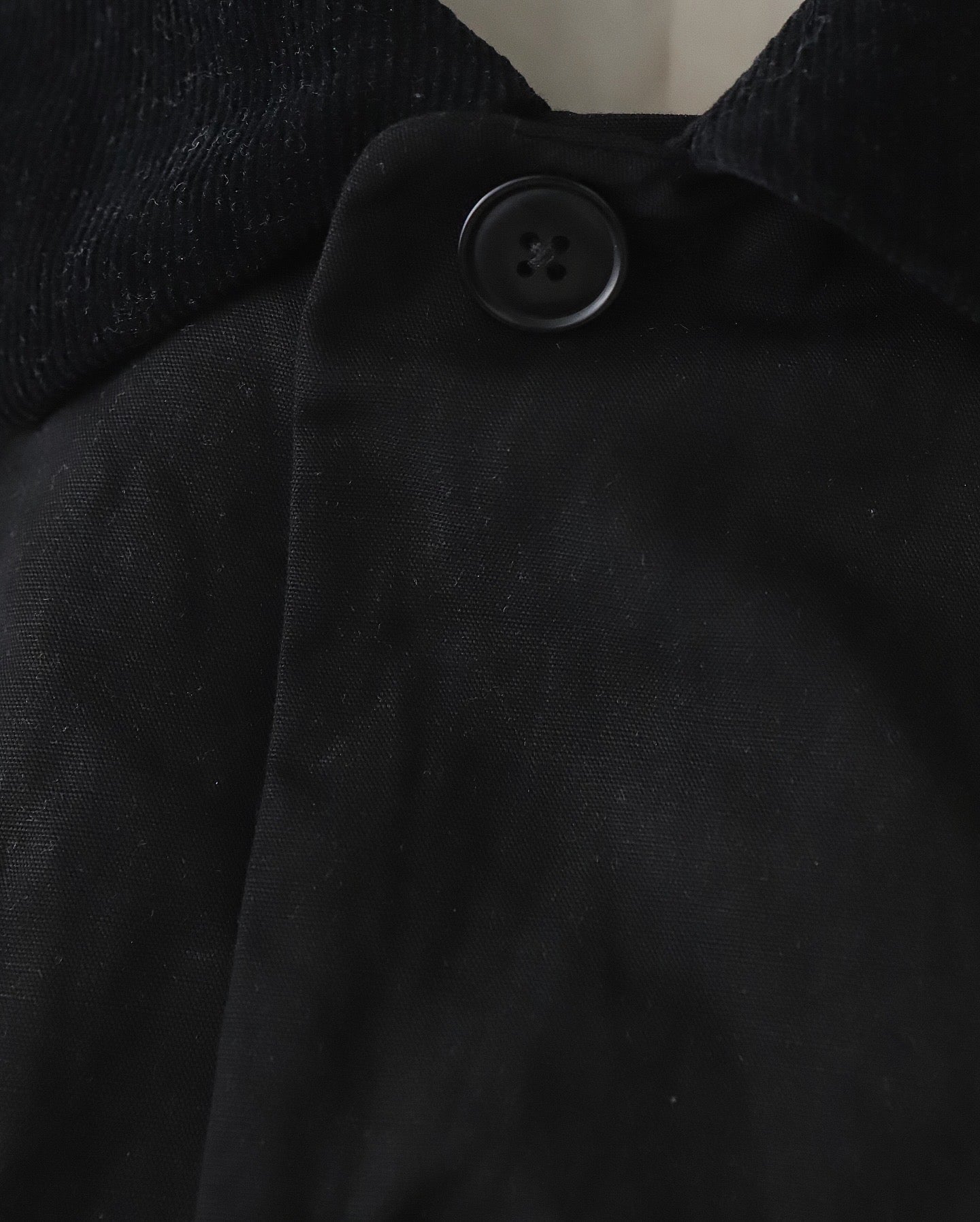 SHORT OVERCOAT OILED