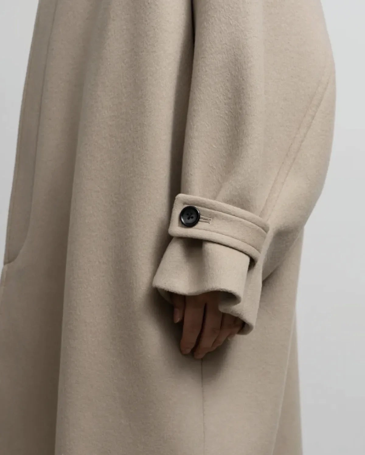 LIGHT MELTON OVERSIZED COAT