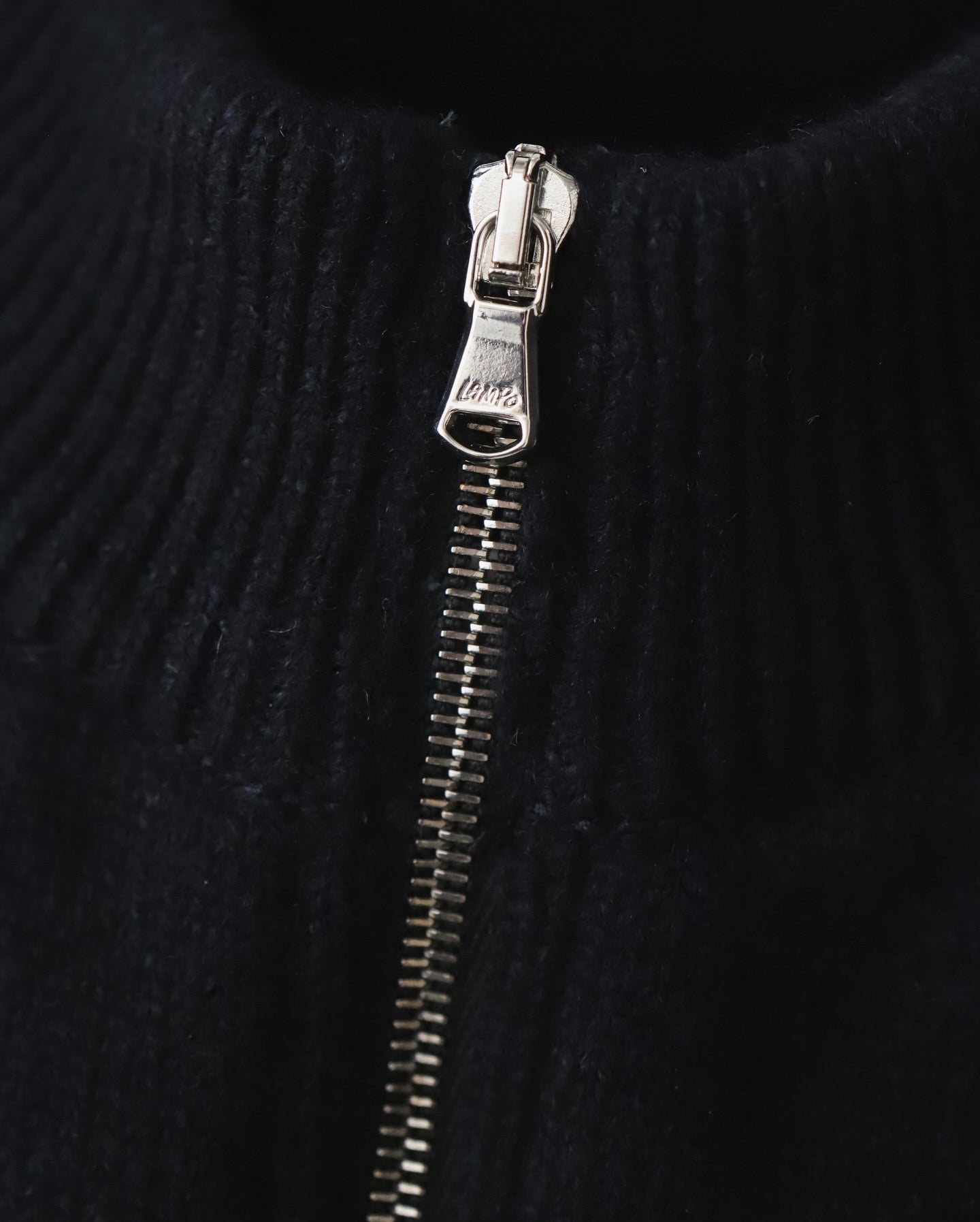 ZIP CREW NECK CARDIGAN｜LAMS WOOL PLAIN KNITTED