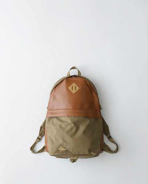 White Mountaineering WM × KELTY DAY PACK – NCNR ONLINE STORE