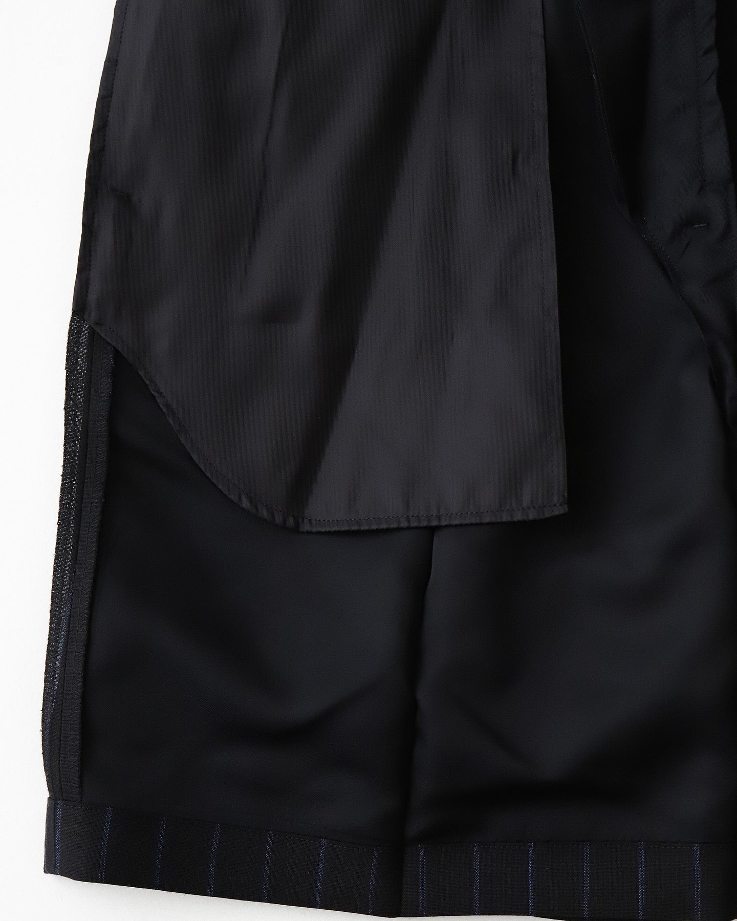 DOUBLE PLEATED SHORT TROUSERS / Dormeuil