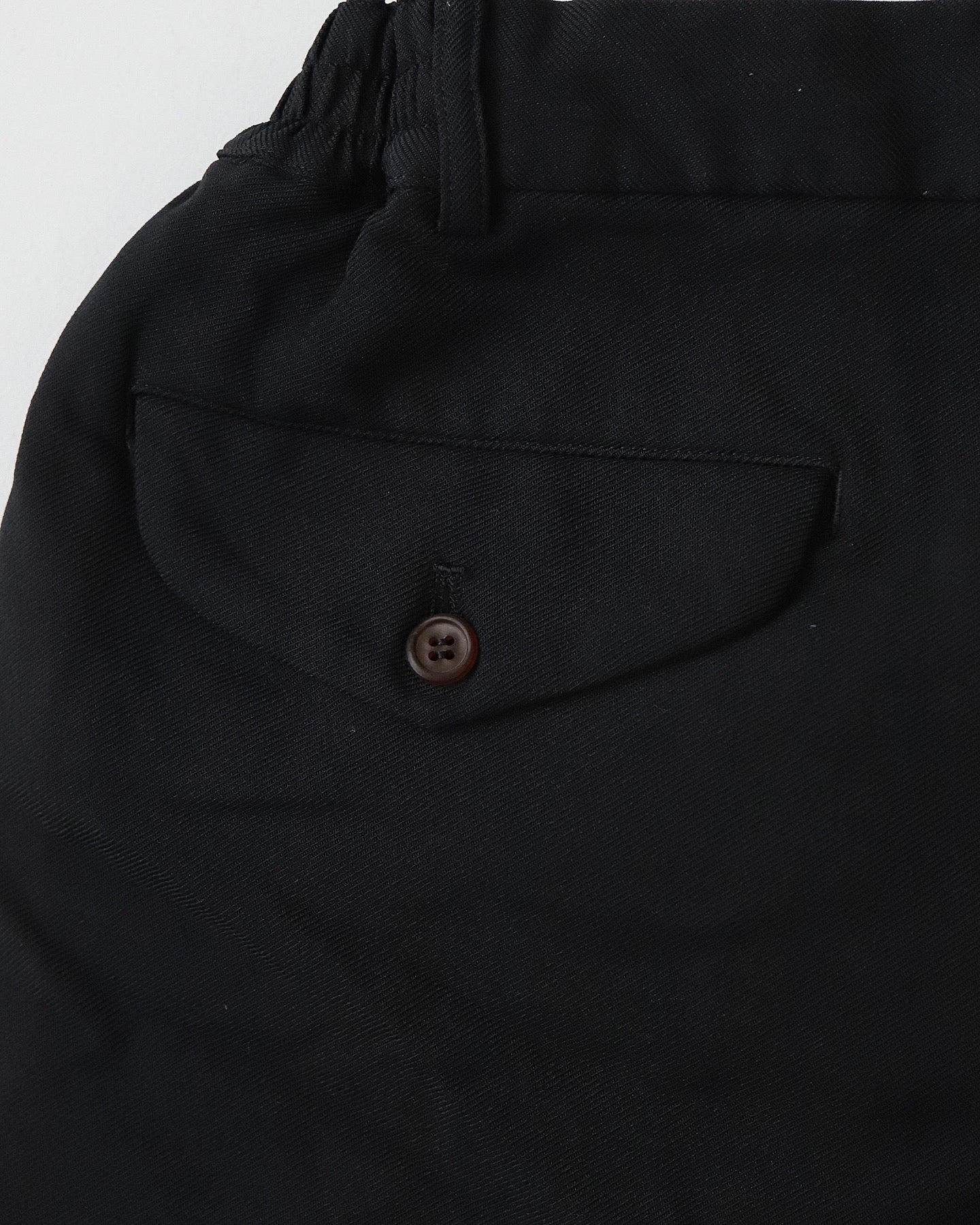 POLYESTER SERGE SHORT