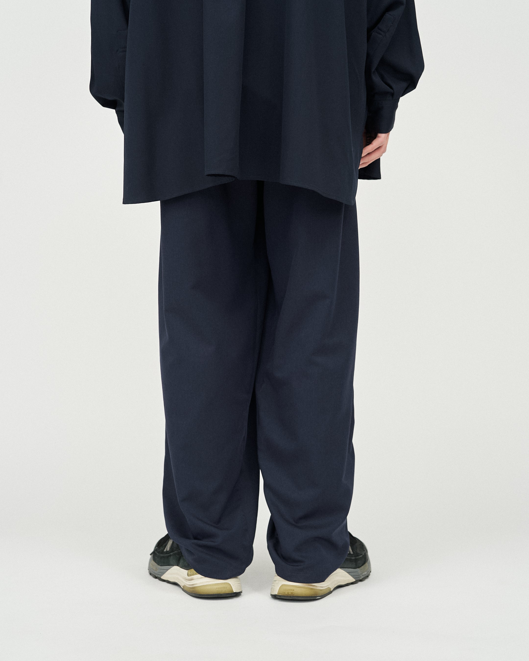 COOLFIBER TWO TUCK EASY PANTS