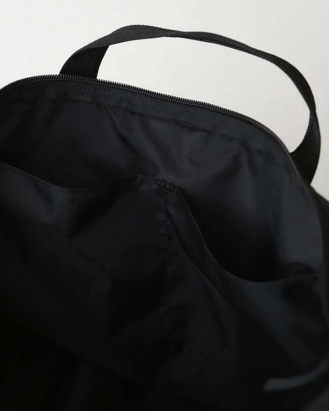 SPEAK EASY / SHOULDER BAG