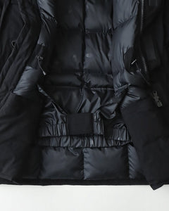 THE NORTH FACE PADDED JACKET