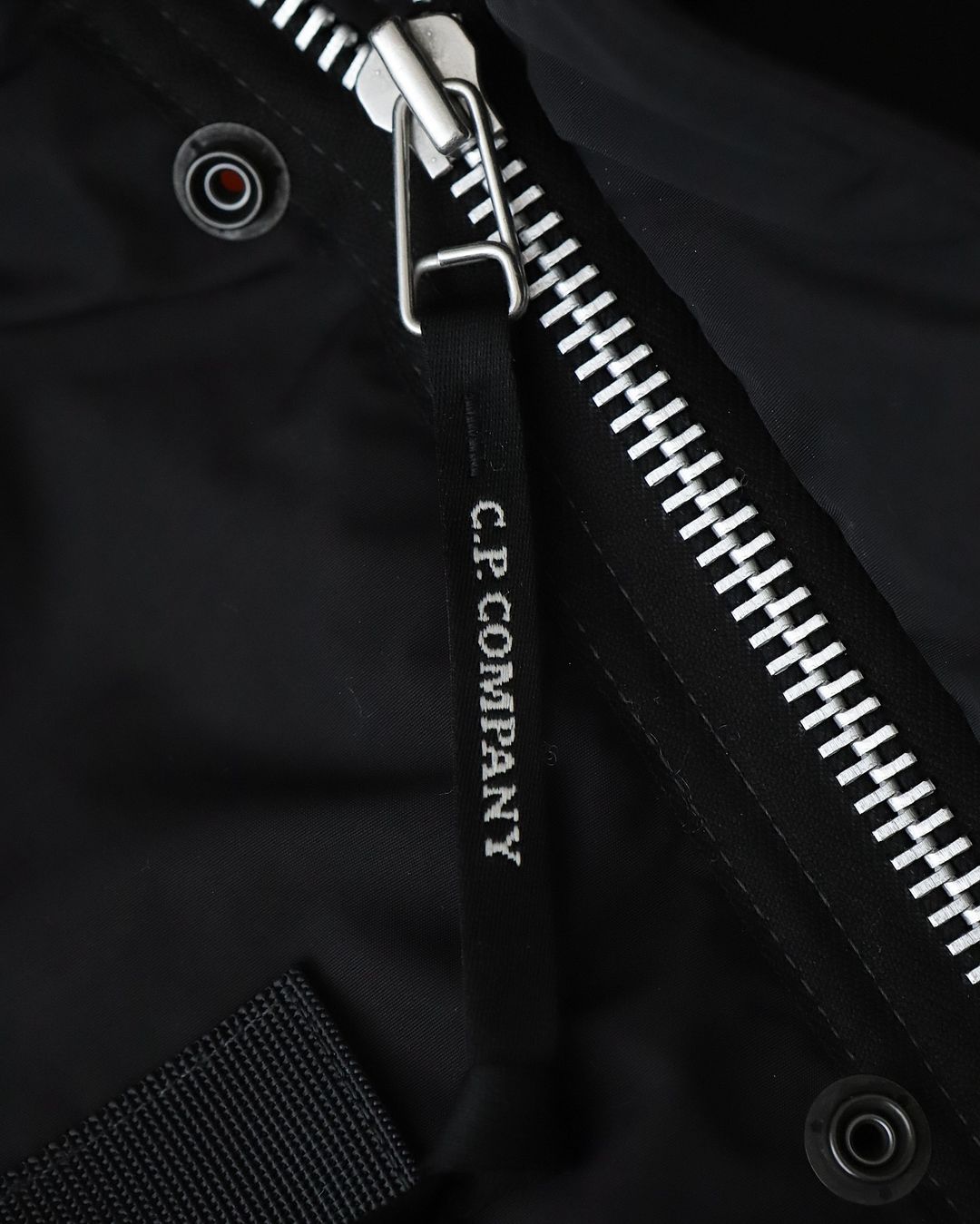 C.P. COMPANY 3LAYER NYLON FISHTAIL PARKA