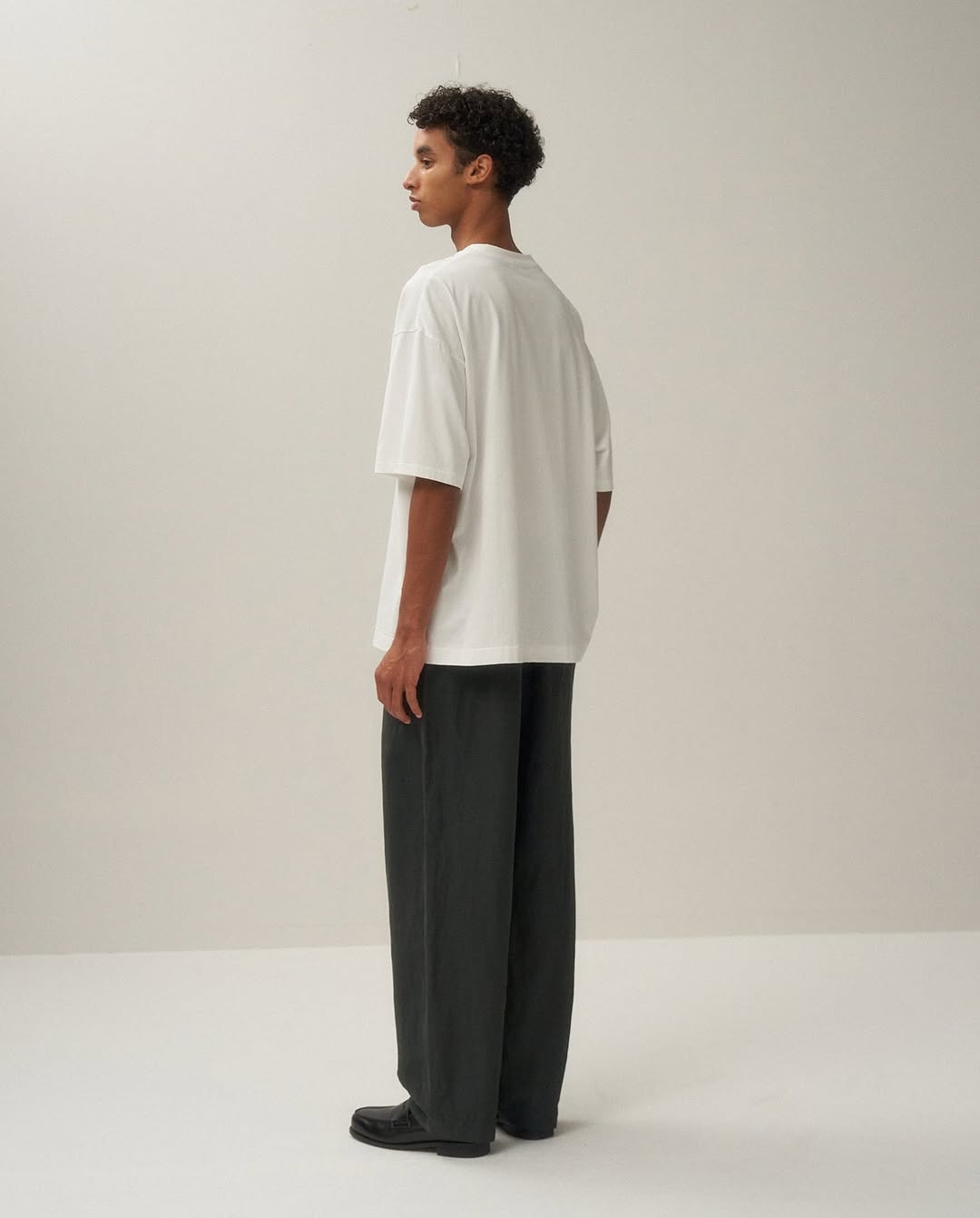 SUVIN60/2 OVERSIZED T-SHIRT
