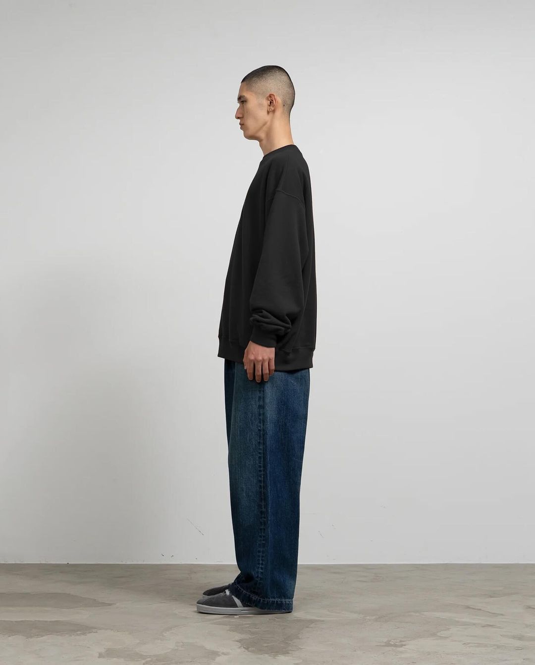 AZUMA TERRY CREW NECK SWEAT