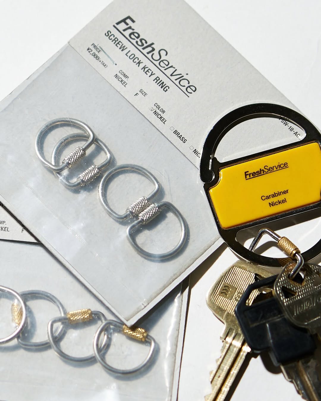 SCREW LOCK KEY RING