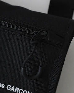 SHOULDER POUCH