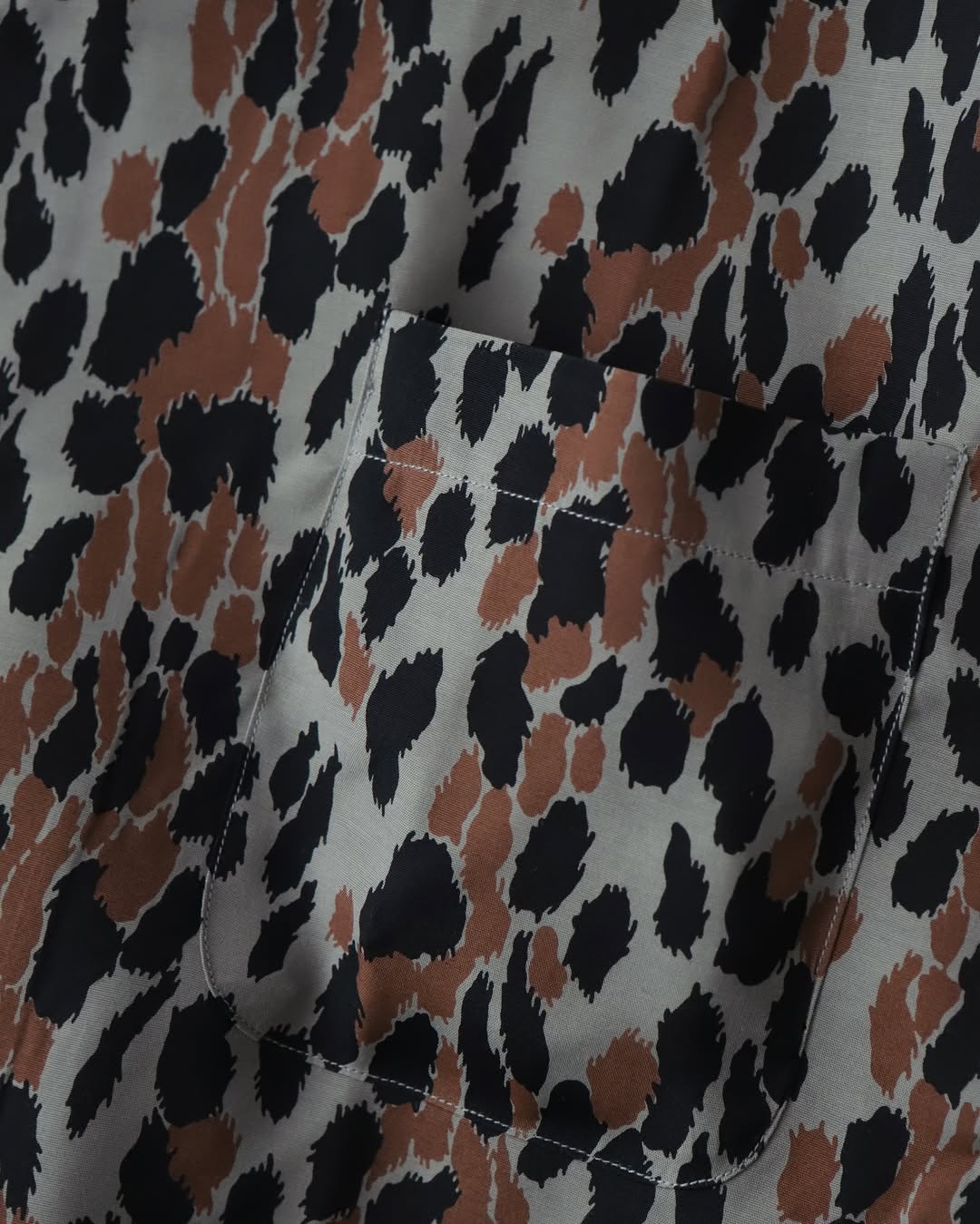 LEOPARD HAWAIIAN SHIRT