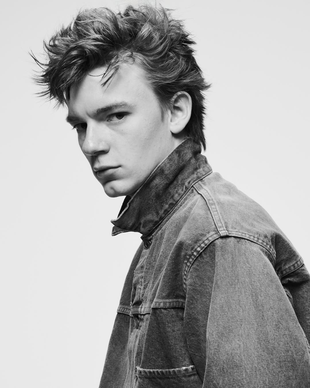 VINTAGE GRAY DENIM JACKET