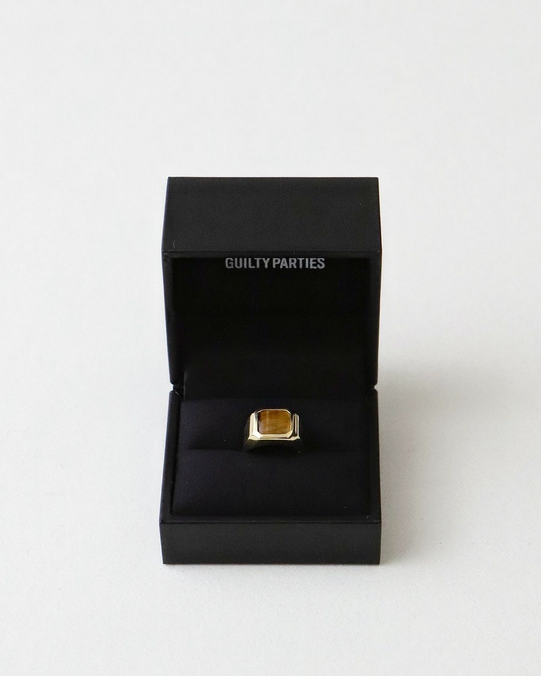 TIGER'S EYE SIGNET RING