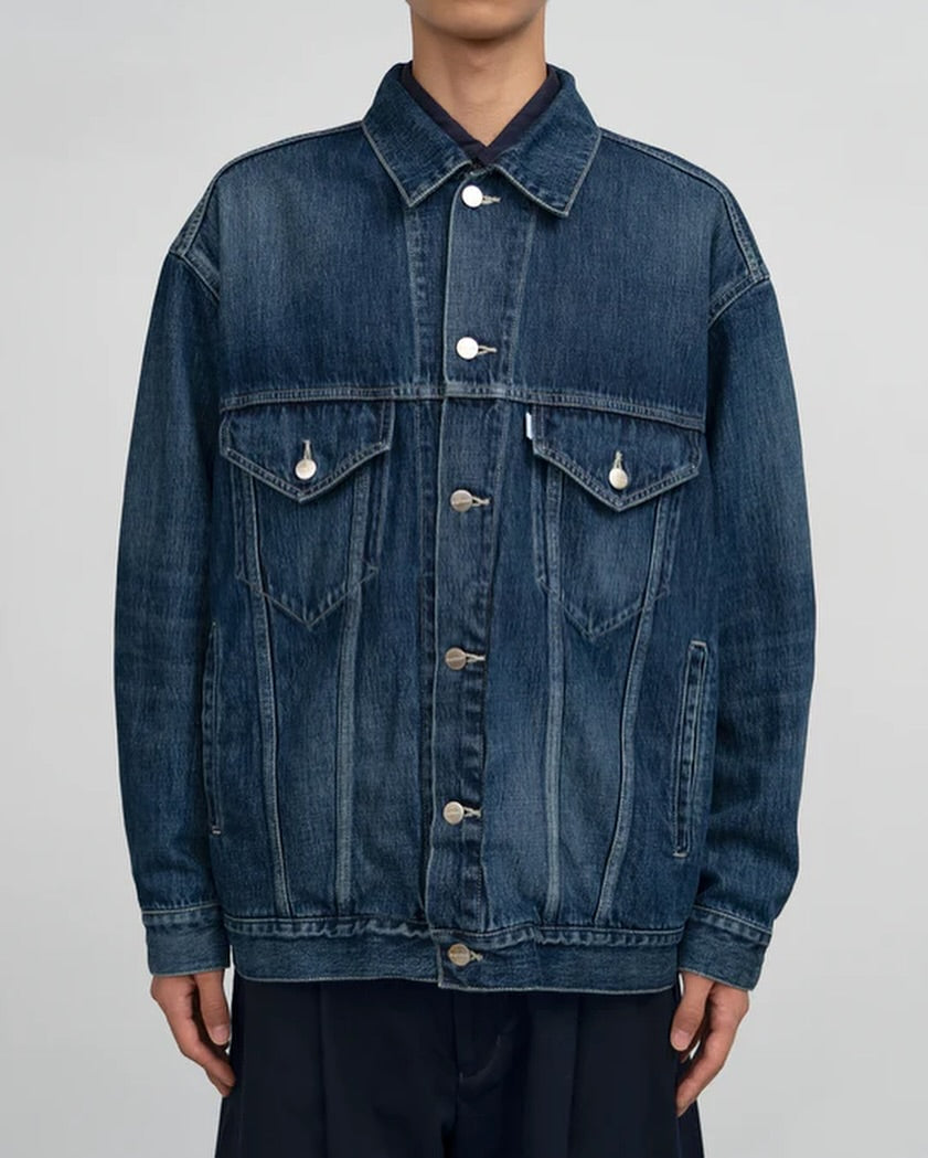 SELVAGE DENIM TRUCKER JACKET
