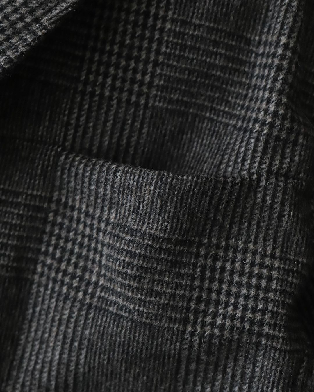 GORE-TEX WINDSTOPPER® GLEN CHECK LAPEL JACKET