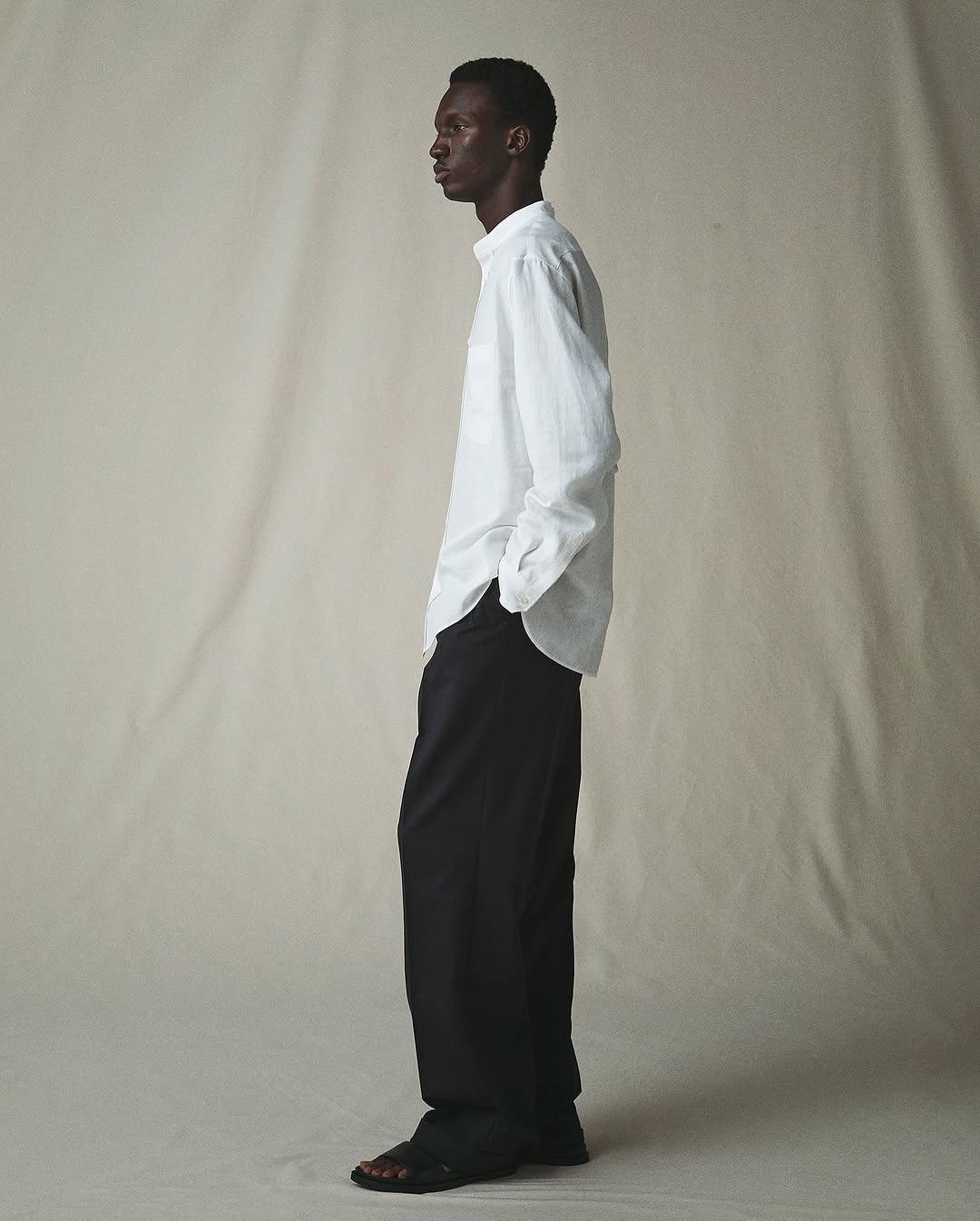 COLLORLESS SHIRTS