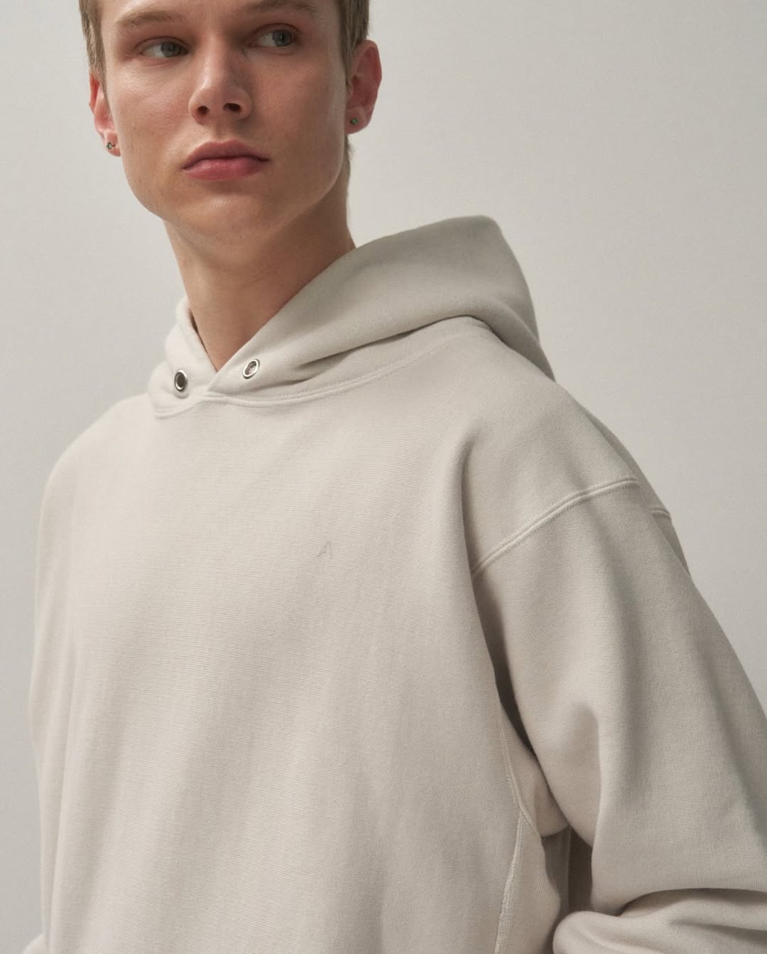 NATURAL DYED URAKE HOODIE