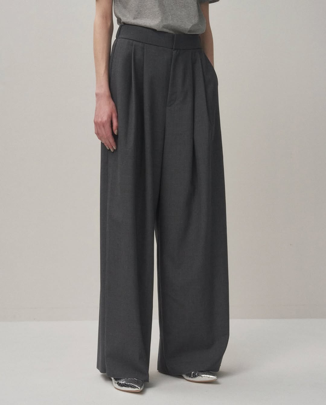 WOOL TROPICAL WIDE EASY PANTS（WOMEN）