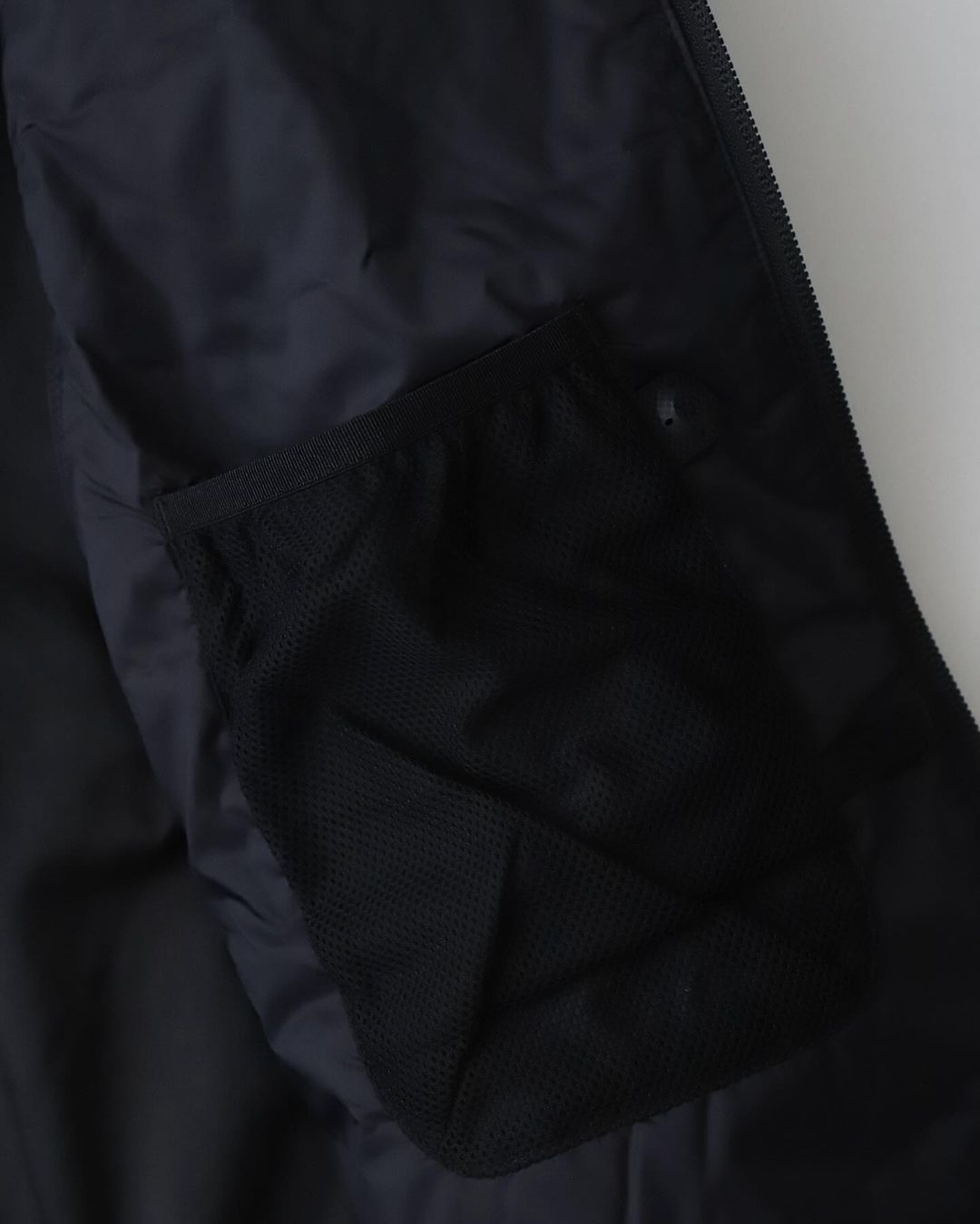 TECH 2WAY FIELD INNER DOWN JACKET