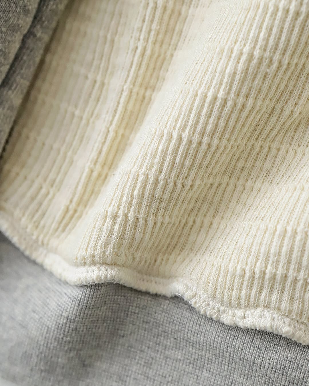 VINTAGE ZIP SWEAT HOODIE