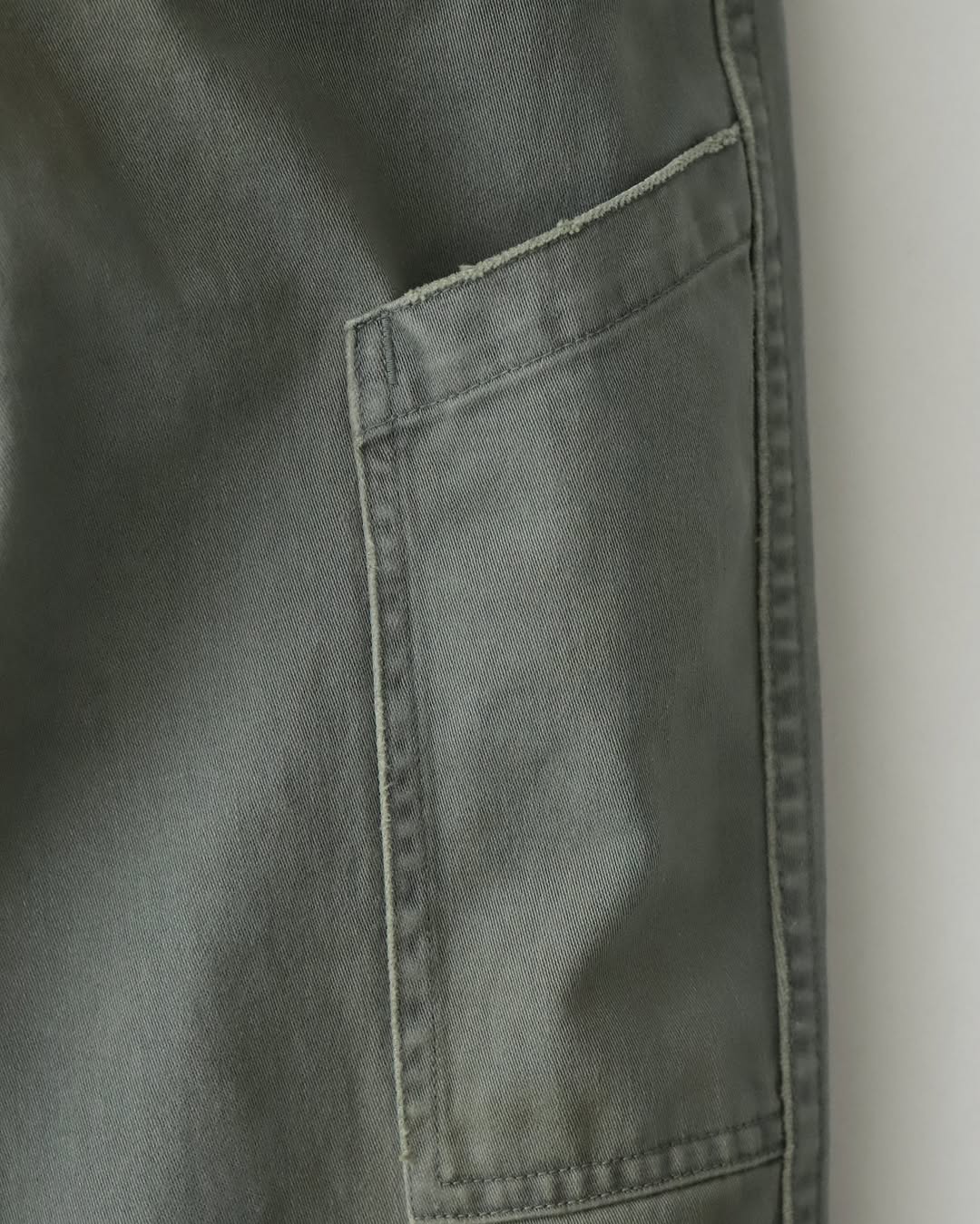 VINTAGE USAF HEMMED BOTTOMS