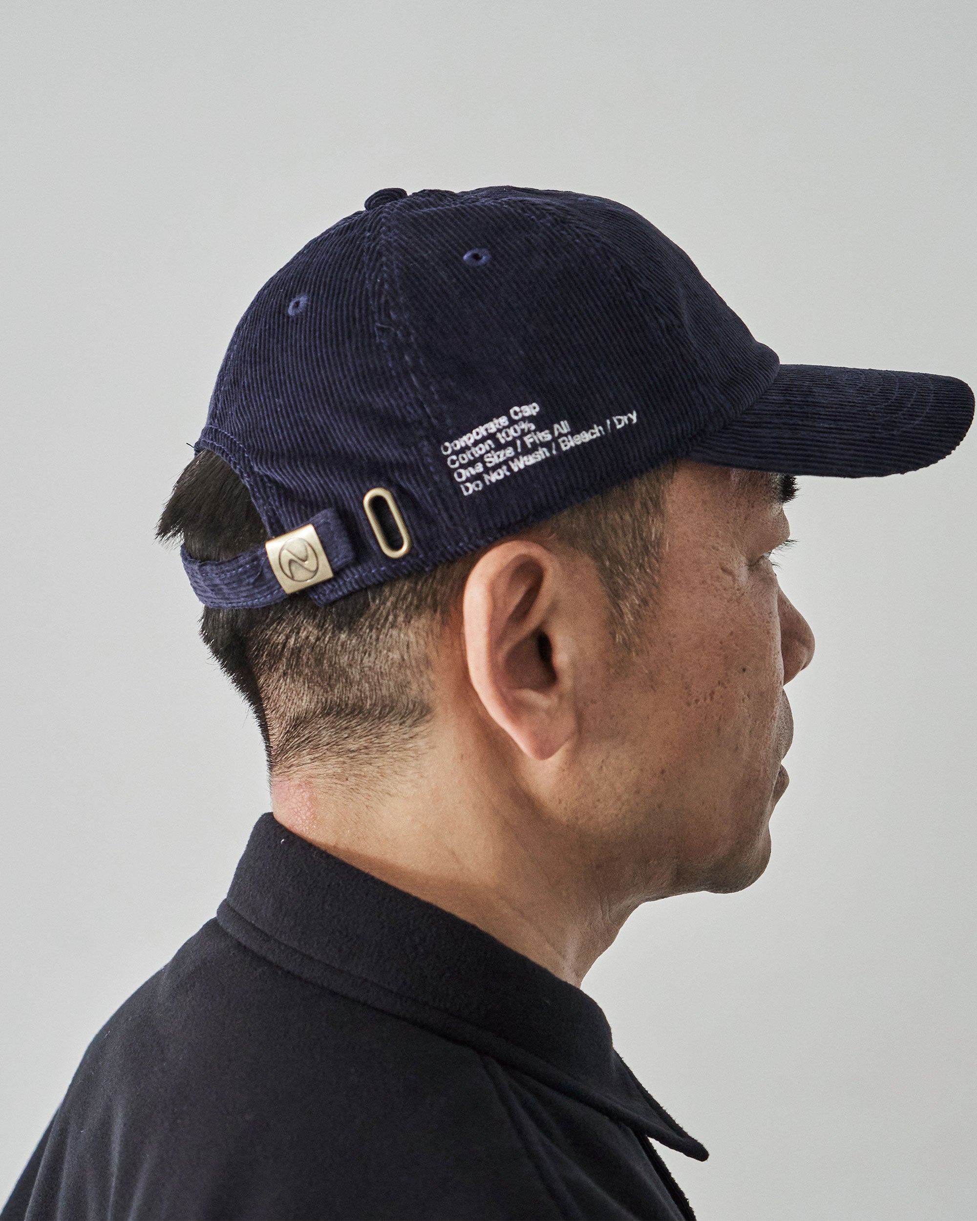CORPORATE CORDUROY CAP
