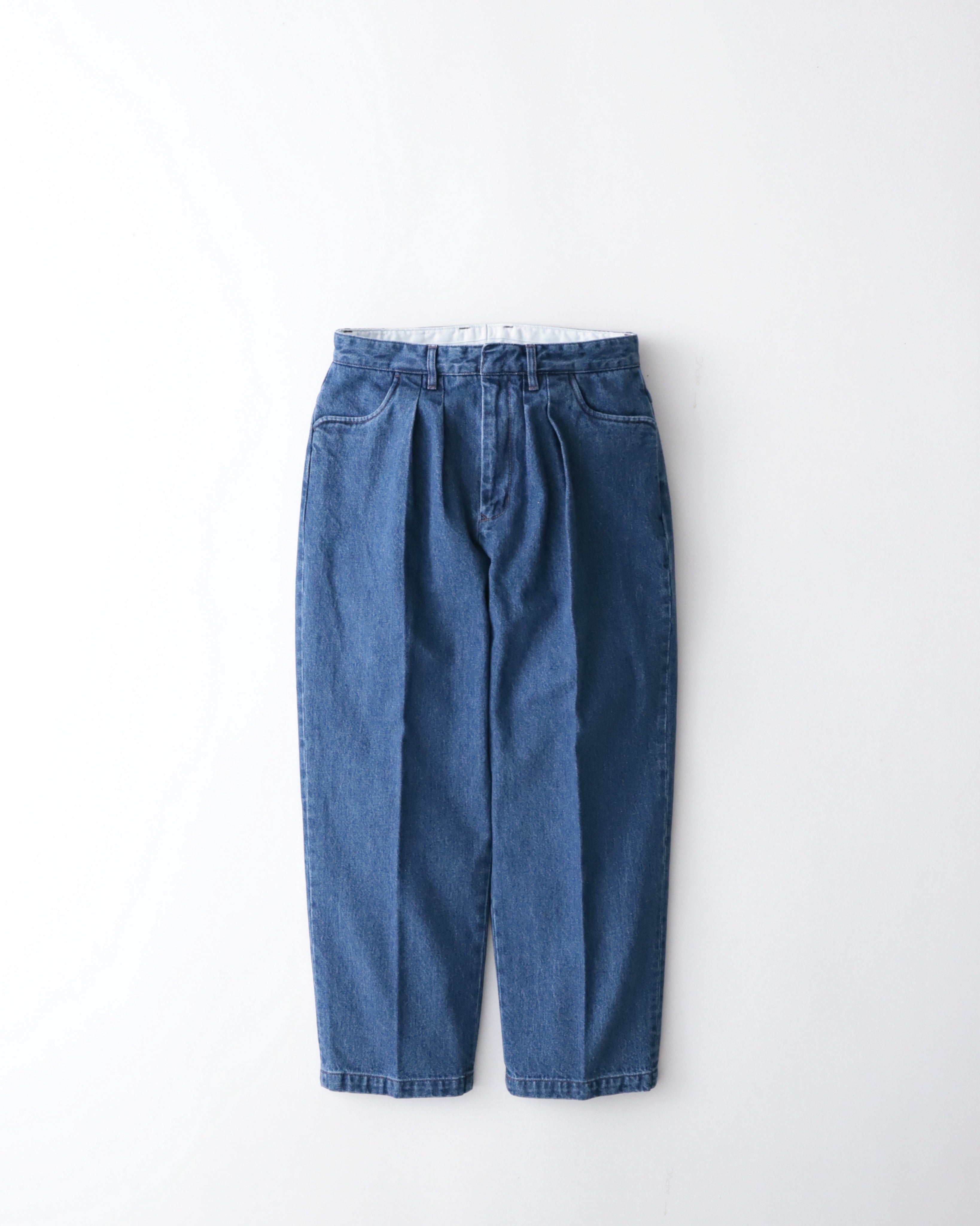 FARAH TWO-TUCK WIDE TAPERED PANTS – NCNR WEB STORE