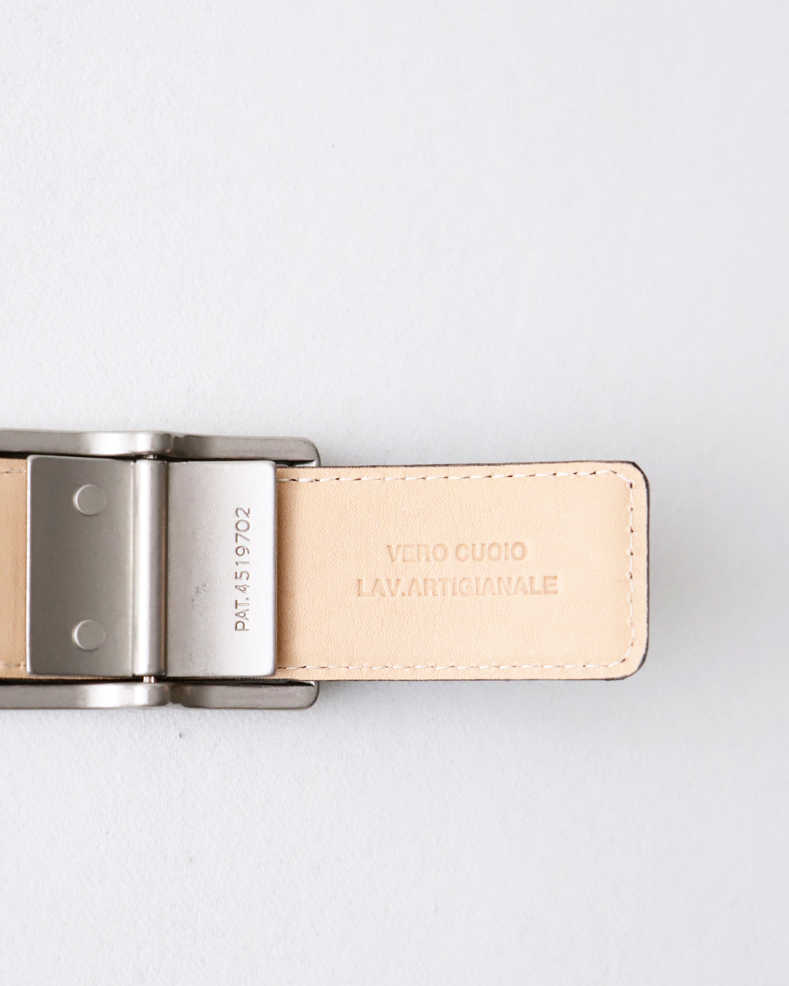 Graphpaper HOLELESS LEATHER CLASSIC BELT – NCNR WEB STORE